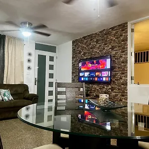 “lucor D-eight House” New Entire In The Town… Holiday home